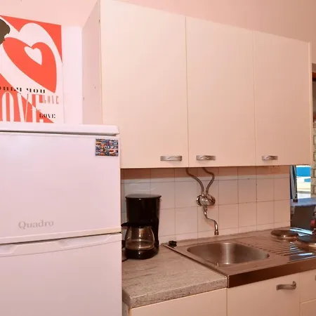 B With Terrace With The Sea View *