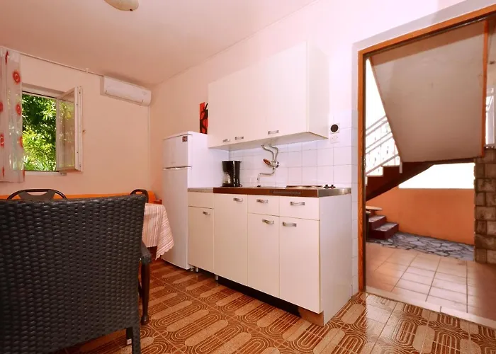 Apartman B With Terrace With The Sea View *