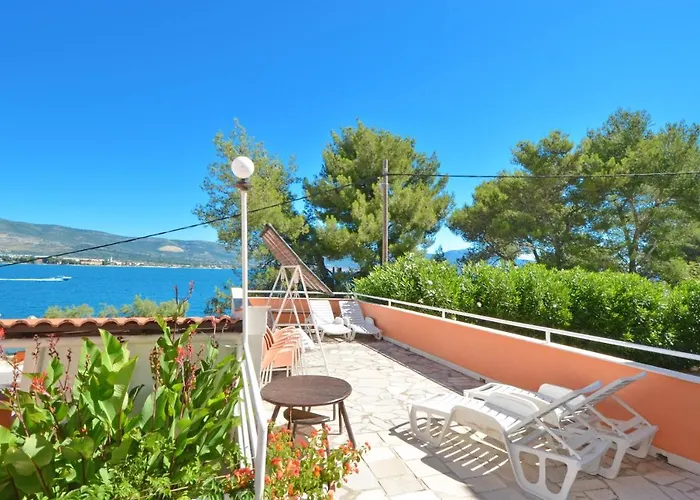 Appartement B With Terrace With The Sea View *