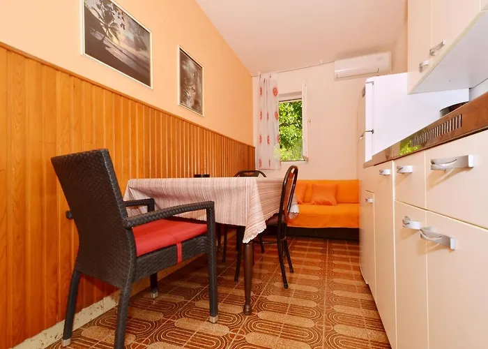 B With Terrace With The Sea View