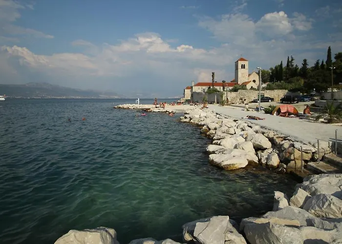 B With Terrace With The Sea View Apartman *