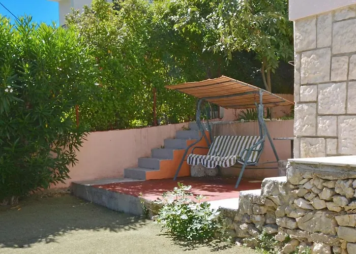 B With Terrace With The Sea View Apartman